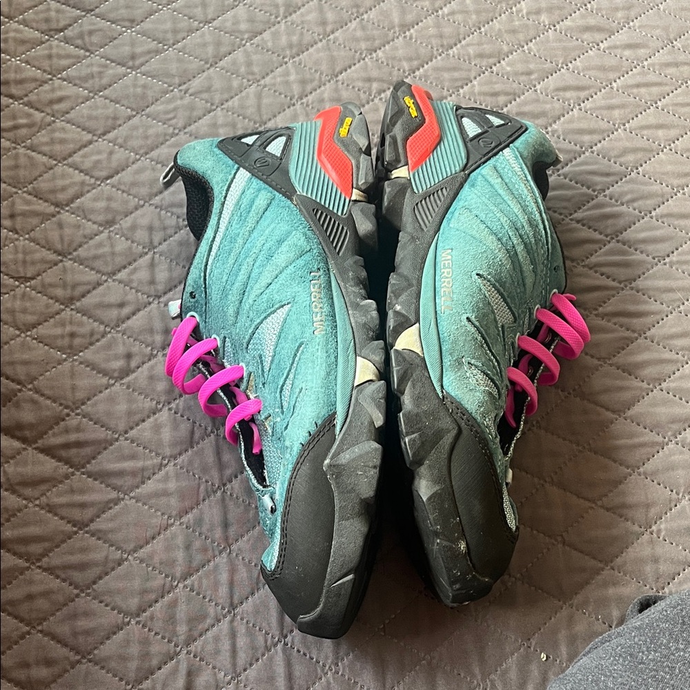 Merrell Women's Turquoise and Magenta Athletic Shoes